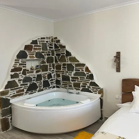 παλιο χωριο * パライオス・パンテレイモン