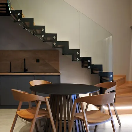 Apartment οίκοι-πολυτελείς και μεζονέτες